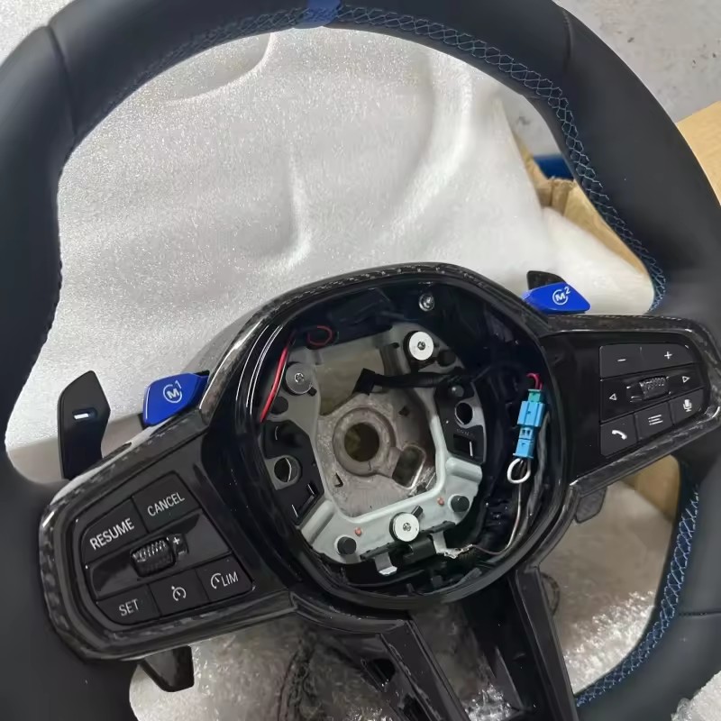 Lederen stuurwielbekleding voo - Car Accessories For Steering Wheel recensie en prijs